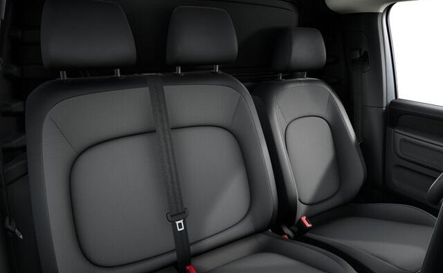 Volkswagen ID. Buzz Cargo ID. Buzz Cargo 190 pk, Economy Business, Achteruitrijcamera, Bijrijdersbank, Trekhaak, Achterdeuren zonder ruit, Alarm