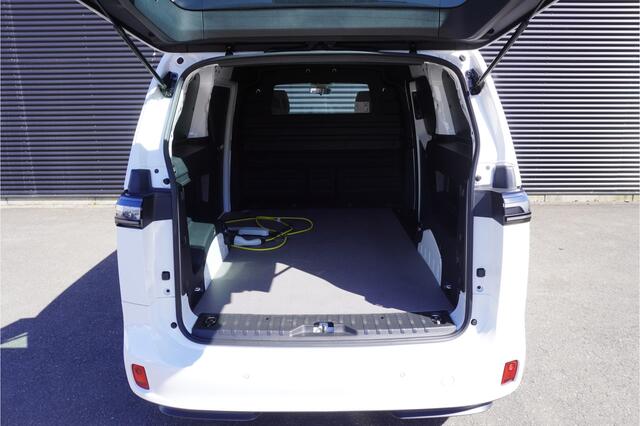 Volkswagen ID. Buzz Cargo 77 kWh 204pk Apple Carplay Achterklep 2 Stoelen Navigatie LED Parkeersensoren Cruise control