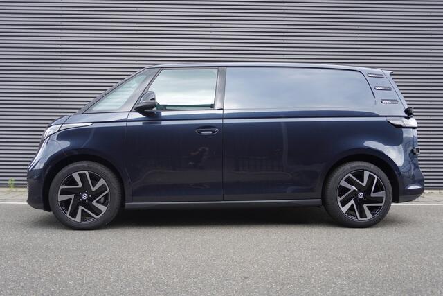 Volkswagen ID. Buzz Cargo ID. Buzz Cargo 286 pk, Achteruitrijcamera, Comfortstoelen met armleuning, Navigatie, Achterdeuren zonder ruit, Trekhaak, Warmtepomp