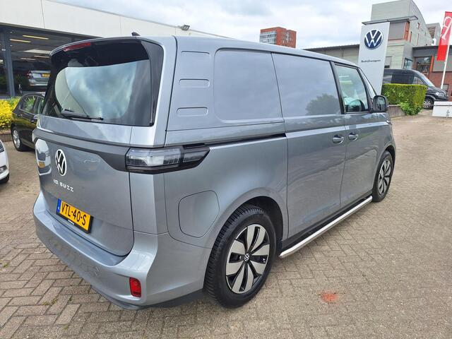 Volkswagen ID. Buzz Cargo 77 kWh 204 pk / IQ Light / PDC / Navigatie
