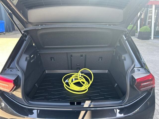 Volkswagen ID.3 1 ST MAX 58 KWH PANO-DAK/IQ-LIGHTS/CAMERA/ACC/HUD