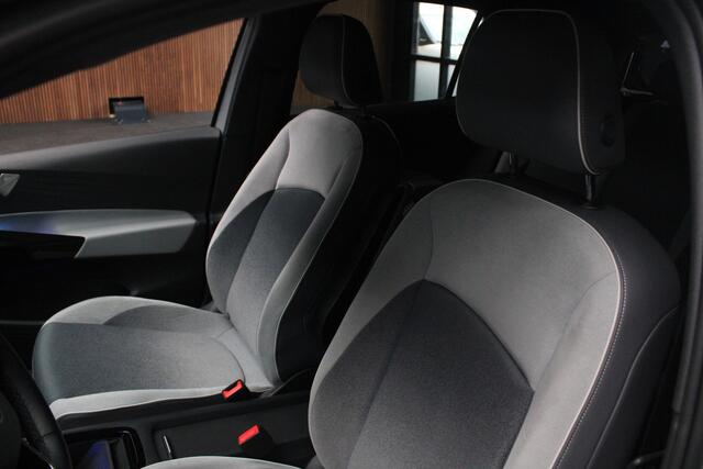 Volkswagen ID.3 Pro 58 kWh Navi Alcantara PDC Camera Climate ACC BTW auto