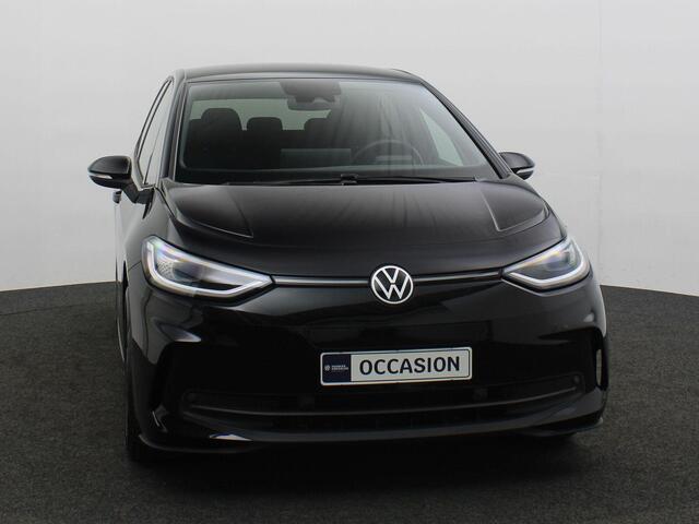 Volkswagen ID.3 Pro Business 204pk Automaat Adaptive cruise control, Navigatie, Stoelverwarming, LED matrix koplampen, Achteruitrijcamera, Parkeersensoren, Stuurwiel verwarmd