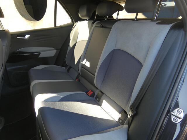 Volkswagen ID.3 First Plus 58 kWh