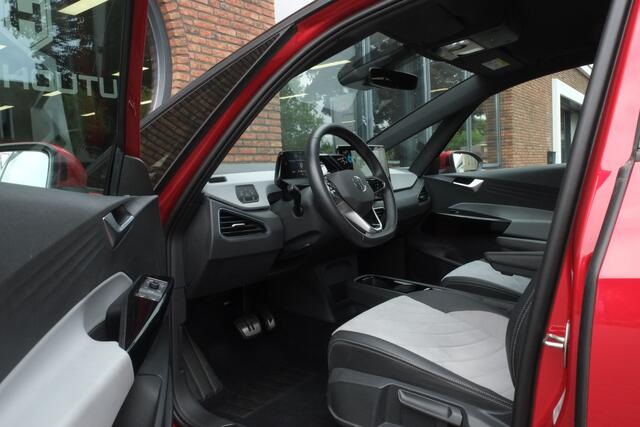 Volkswagen ID.3 Pro S 77 kWh Warmtepomp, 360° camera, Matrix koplampen, Dodehoek detectie