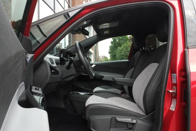 Volkswagen ID.3 Pro S 77 kWh Warmtepomp, 360° camera, Matrix koplampen, Dodehoek detectie