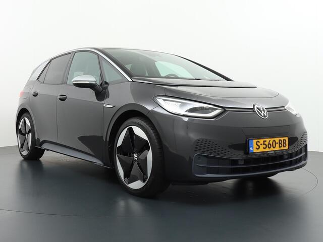 Volkswagen ID.3 First Max 58 kWh Panorama dak | 20" LMV | 8% bijtelling | Camera | Trekhaak | IQ Light