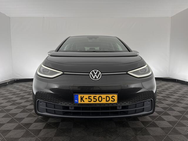 Volkswagen ID.3 First Plus 58 kWh [ 3-Fase ] (INCL.BTW) *FULL-LED | MATRIX-LED | DIGI-COCKPIT | NAVI-FULLMAP | AMBIENT-LIGHT | KEYLESS | CAMERA | COMFORT-SEATS | DAB+ | ECC | PDC | CRUISE | 19''ALU*