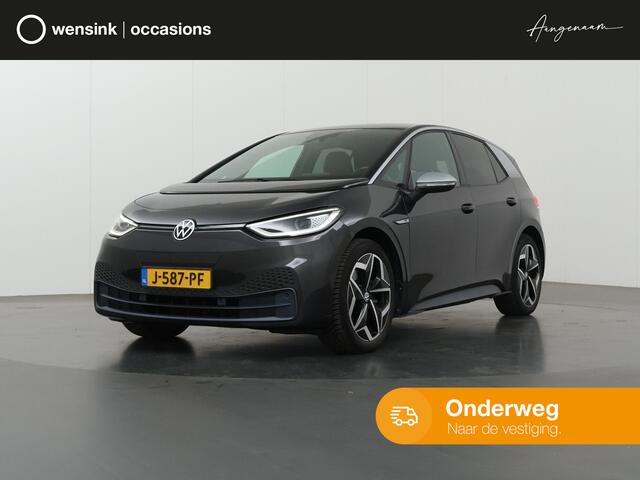 Volkswagen ID.3 First Plus 58 kWh | Navigatie | Parkeercamera | Stoelverwarming | Keyless Go | Apple CarPlay | LED | Verkeersbordherkenning | Stuurverwarming | Adaptieve Cruise Control | IQ Licht |