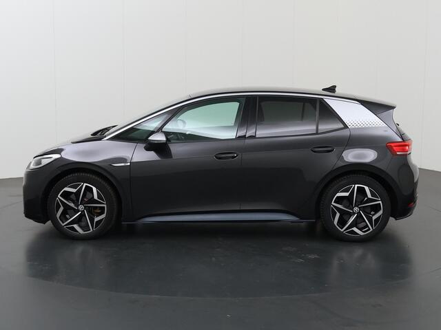 Volkswagen ID.3 First Plus 58 kWh | Navigatie | Parkeercamera | Stoelverwarming | Keyless Go | Apple CarPlay | LED | Verkeersbordherkenning | Stuurverwarming | Adaptieve Cruise Control | IQ Licht |