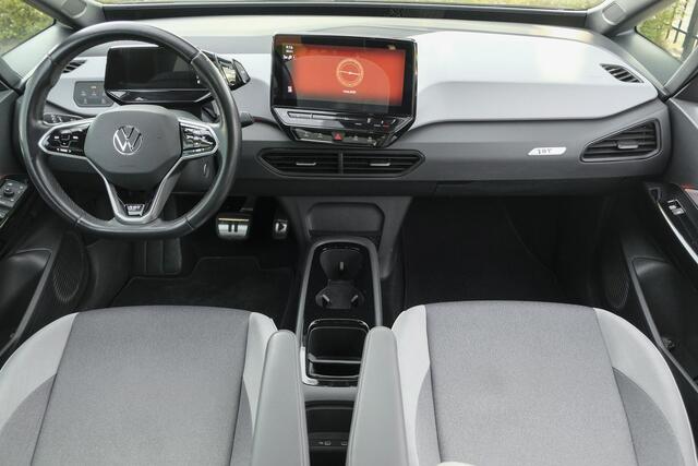 Volkswagen ID.3 204pk First Plus *BTW* Matrix led Navigatie Stoelverwarming Carplay NLauto Adaptive cruise