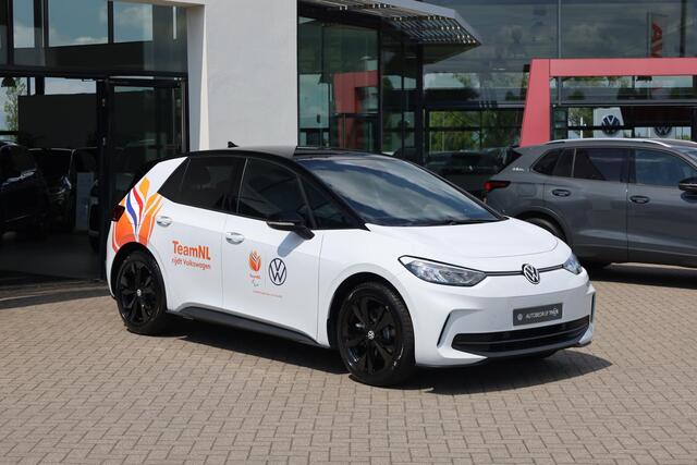 Volkswagen ID.3 Limited Edition 52 kWh 170PK / 125kW, Draadloos Apple Carplay / Android Auto, 19" 'Bergen' LMV, parkeersensoren voor en achter (pdc), DAB+, adaptieve cruise control (acc), rijstrookbehoudassistent (lane assist), Buitenspiegels elektrisch verstel-, verwarm