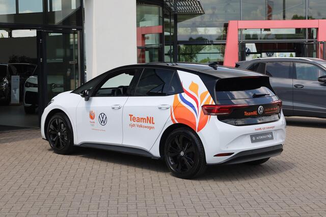 Volkswagen ID.3 Limited Edition 52 kWh 170PK / 125kW, Draadloos Apple Carplay / Android Auto, 19" 'Bergen' LMV, parkeersensoren voor en achter (pdc), DAB+, adaptieve cruise control (acc), rijstrookbehoudassistent (lane assist), Buitenspiegels elektrisch verstel-, verwarm