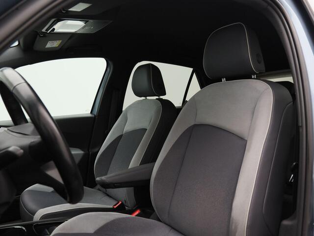 Volkswagen ID.3 Business 58 kWh 204 Pk | Adaptive Cruise | CarPlay | 20 Inch | Navigatie | Bluetooth | Achteruitrijcamera | 92.647 Km!!