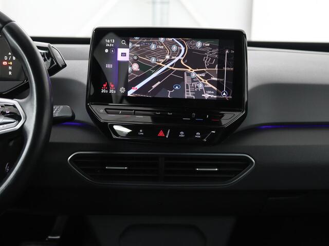 Volkswagen ID.3 First 58 kWh | Stoelverwarming | Camera | Adaptive cruise | Carplay | Navigatie | PDC | Climate control | Sfeerverlichting | LMV 18 inch