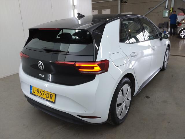 Volkswagen ID.3 Life 58 kWh | PDC | Winterpakket |