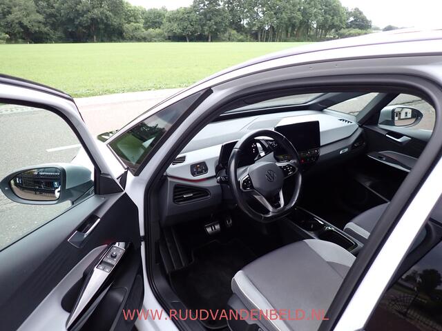 Volkswagen ID.3 First Plus 58kWh 90%SOH 19''/ACC/CAMERA/CARPLAY/KEYLESS