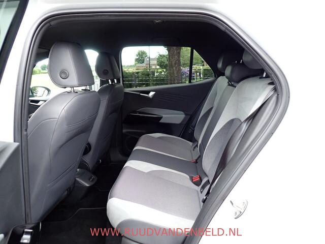 Volkswagen ID.3 First Plus 58kWh 90%SOH 19''/ACC/CAMERA/CARPLAY/KEYLESS