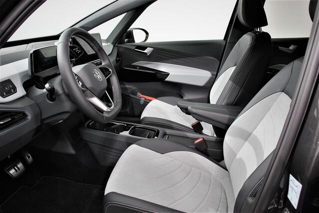 Volkswagen ID.3 Pro Edition 204pk | Warmtepomp | 18"Lichtmetalen Velgen | Navigatie | Camera | Adaptive Cruise Control | Climate Control