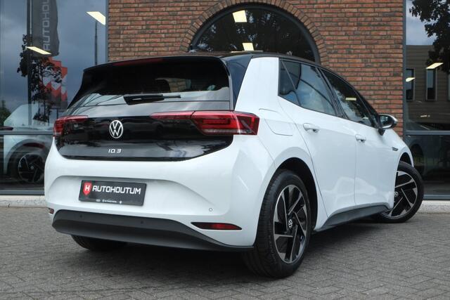 Volkswagen ID.3 Life 58 kWh ACC, Navigatie, Carplay, Stoel- en stuurverwarming