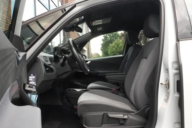 Volkswagen ID.3 Life 58 kWh ACC, Navigatie, Carplay, Stoel- en stuurverwarming