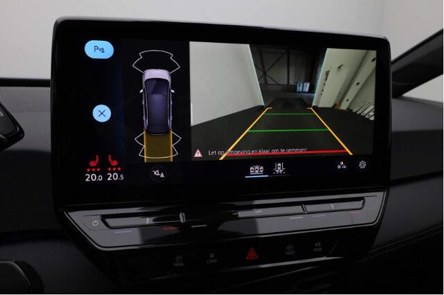 Volkswagen ID.3 Pro Business 59 kWh Volkswagen ID.3 Pro Business 58 kWh 19 inch Lichtmetalen velgen | App Connect | Navigatie | Achteruitrijcamera | IQ Light | Facelift