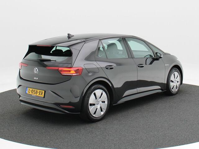 Volkswagen ID.3 City 45 kWh 150 Pk Automaat | Navigatie | Stoelverwarming | Parkeersensoren | Adaptive Cruise | 110.561 Km!!