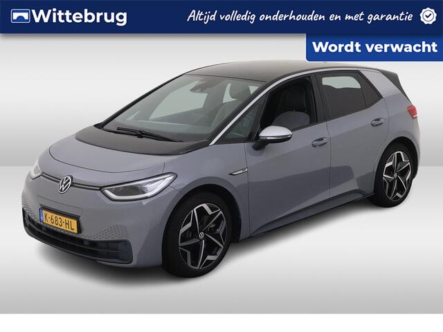 Volkswagen ID.3 First Plus 58 kWh / CAMERA/ PARK. SENSOREN/ IQ. LIGHT/ GETINT GLAS/ NAVI/ 19" LMV