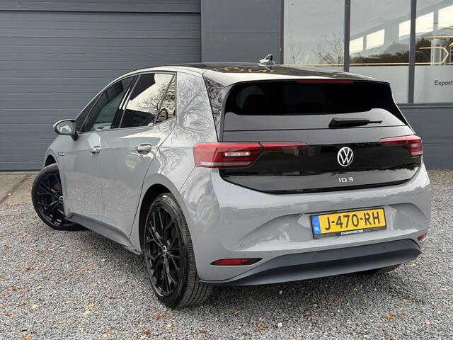 Volkswagen ID.3 First Plus 58 kWh Navi,Camera,Pdc V+A,Stoelverwarming,Lm velgen,N.A.P,Apk tot 11-2026