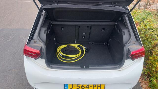 Volkswagen ID.3 First Plus 58 kWh CLIMA/NAVI/LED BJ 2020