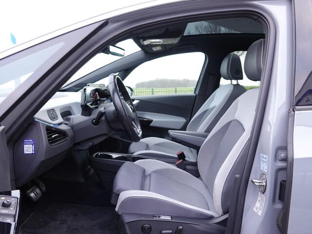 Volkswagen ID.3 First Max 58 kWh BOMVOL | PANO | LED | DODE-HOEK | HUD
