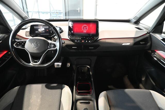 Volkswagen ID.3 First Plus 58 kWh Navigatie Stoel/Stuur verwarming Carplay Camera Inruil Mogelijk!