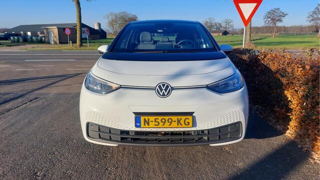 Volkswagen ID.3 Pure 45 kWh CLIMA/NAVI/ACC BJ 2021