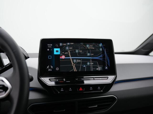 Volkswagen ID.3 Pro 58 kWh 204 pk | Warmtepomp | Leder/alcantara | Stuur-/stoelverwarming | Achteruitrijcamera | Navigatie