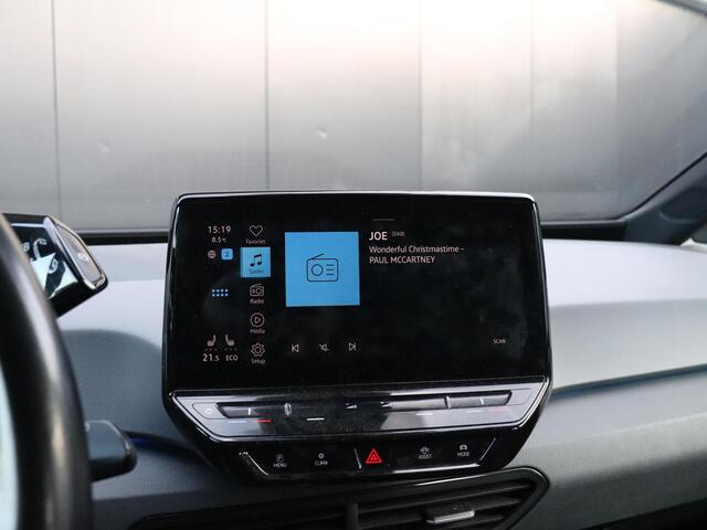 Volkswagen ID.3 First 58 kWh | PDC | CRUISE | NAVI | APPLE CARPLAY | STOEL/STUURVERW. |