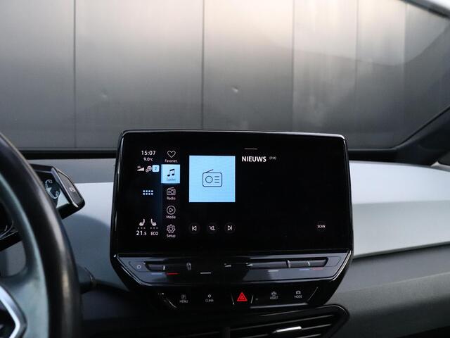 Volkswagen ID.3 First Plus 58 kWh | CAMERA | CRUISE | NAVI | APPLE CARPLAY | STOEL/STUURVERW. |