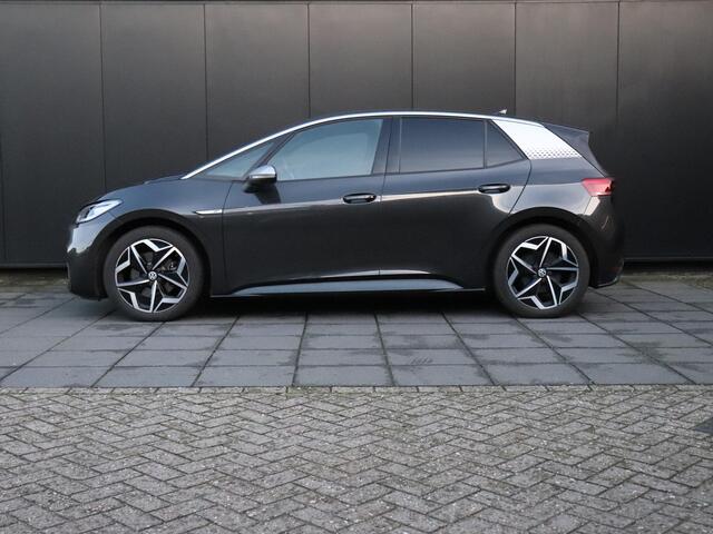 Volkswagen ID.3 First Plus 58 kWh | CAMERA | CRUISE | NAVI | APPLE CARPLAY | STOEL/STUURVERW. |