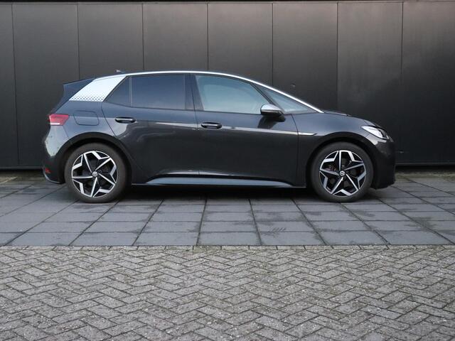 Volkswagen ID.3 First Plus 58 kWh | CAMERA | CRUISE | NAVI | APPLE CARPLAY | STOEL/STUURVERW. |