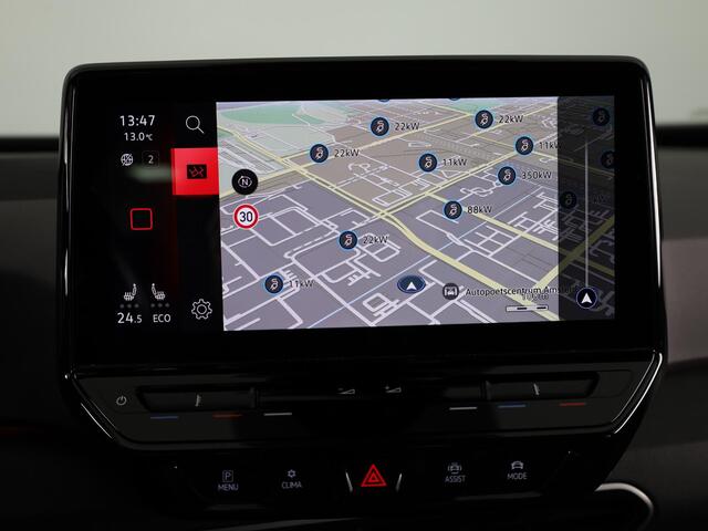 Volkswagen ID.3 First 58 kWh 204 PK | Navigatie | Parkeersensoren | Stoelverwarming | Apple car play / android auto