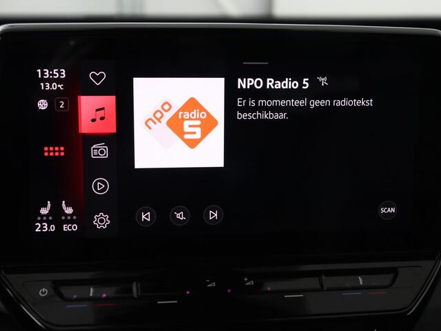 Volkswagen ID.3 58 kWh | Stoel & stuurverwarming | Matrix LED | Adaptive cruise | Carplay | Sfeerverlichting | Camera | Navigatie | DAB | Keyless | Parkeerhulp