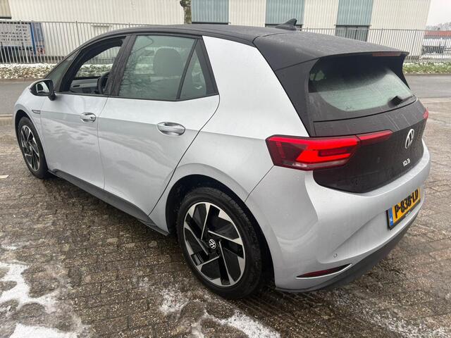 Volkswagen ID.3 Life 58 kWh | Autonaat | Navi | Clima | Sensoren | Lichtmetalen velgen | B