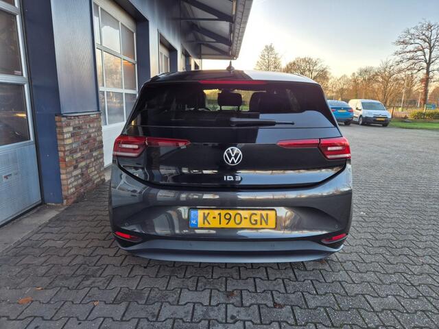 Volkswagen ID.3 FIRST PLUS 58 KWH, BTW auto, 204pk, Stoelverwarming, Camera, ALL IN PRIJS!