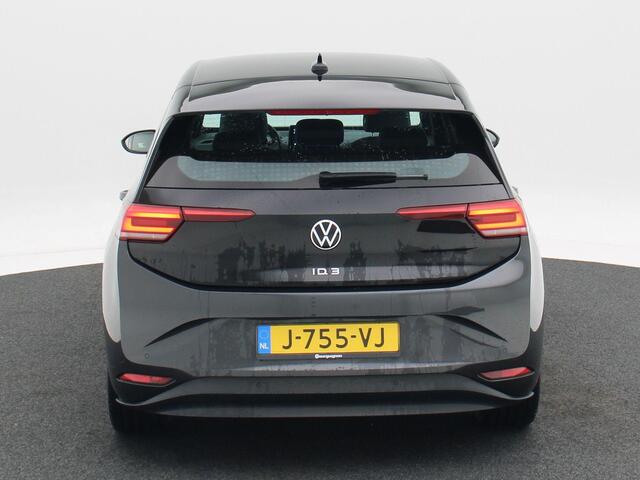 Volkswagen ID.3 First 58 kWh 204 Pk Automaat | Adaptive Cruise | Navigatiesysteem | Stoelverwarming | CarPlay | LED | 18 Inch