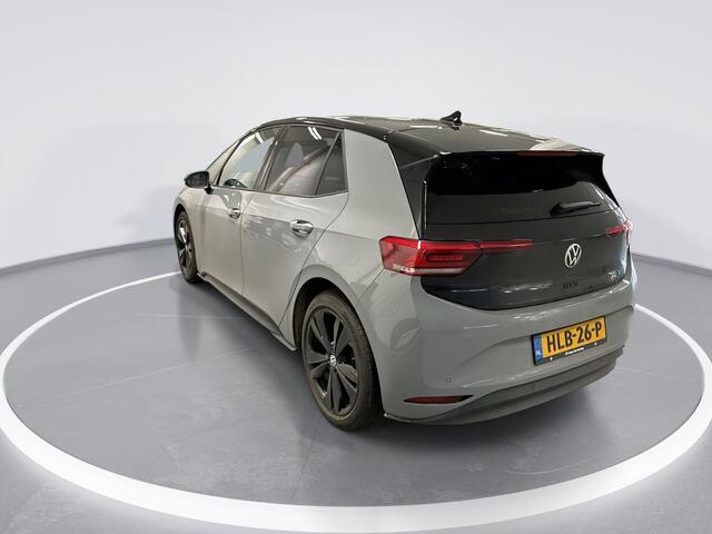 Volkswagen ID.3 Black Edition 52 kWh · SOH 100% · Apple/Android Car Play · P-Sensoren · Sfeerverlichting · 19'' Inch · Garantie t/m 18-04-2027 of 100.000km
