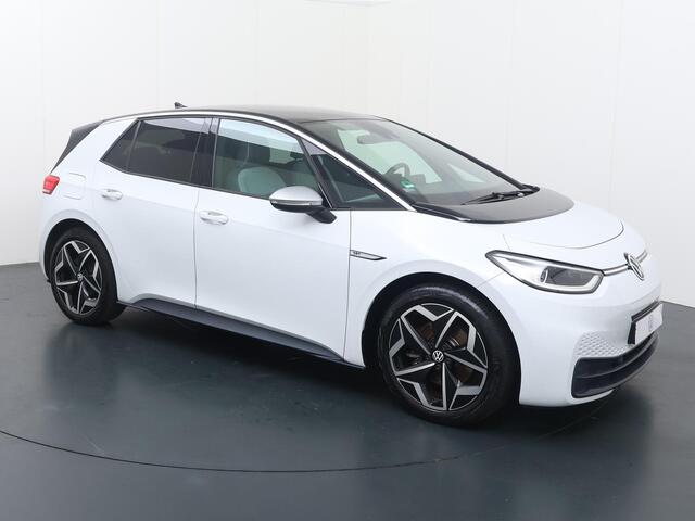 Volkswagen ID.3 First Plus 58 kWh | 204 PK | Adaptive cruise control | Navigatiesysteem | Matrix LED koplampen | Parkeersensoren |