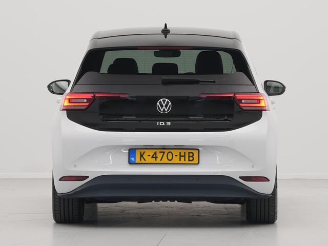 Volkswagen ID.3 First Plus 58 kWh 204pk Trekhaak Navigatie Camera Stoel/Stuurverwarming Acc