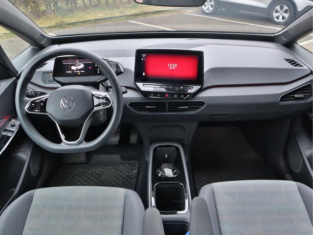 Volkswagen ID.3 City 45 kWh SOH 92,9% | All-Seasons | PDC V+A | Navigatie | ECC-Airco |