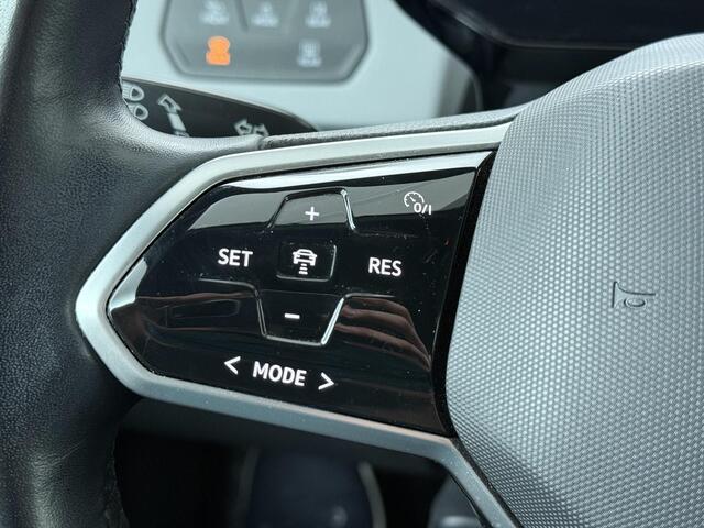 Volkswagen ID.3 First Plus 58 kWh | 204 PK | SoH 91% | Adpative cruise control | Lane assist | Voorstoelen verwarmd | 19" LM velgen |