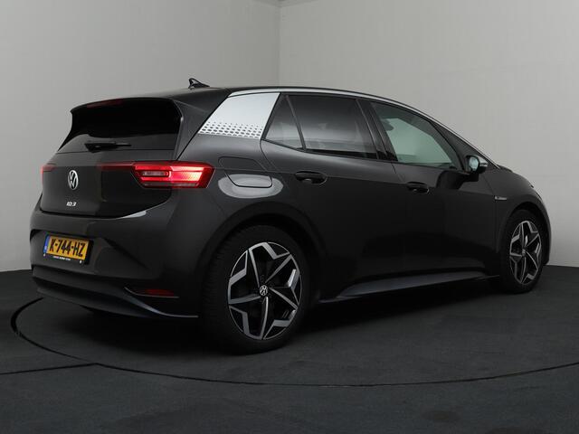 Volkswagen ID.3 First Plus 58 kWh | SoH 95,3% | ACC | Navigatie | Camera | IQ Light!