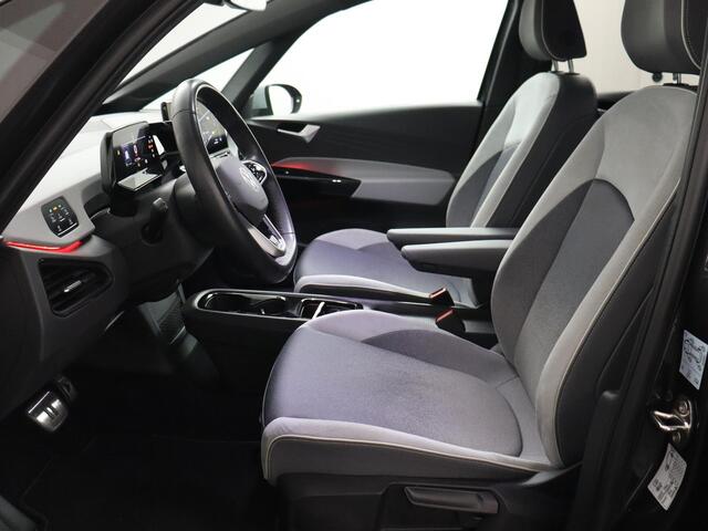 Volkswagen ID.3 First Plus 58 kWh | SoH 95,3% | ACC | Navigatie | Camera | IQ Light!
